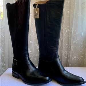 Born Woman’s Campbell Boots